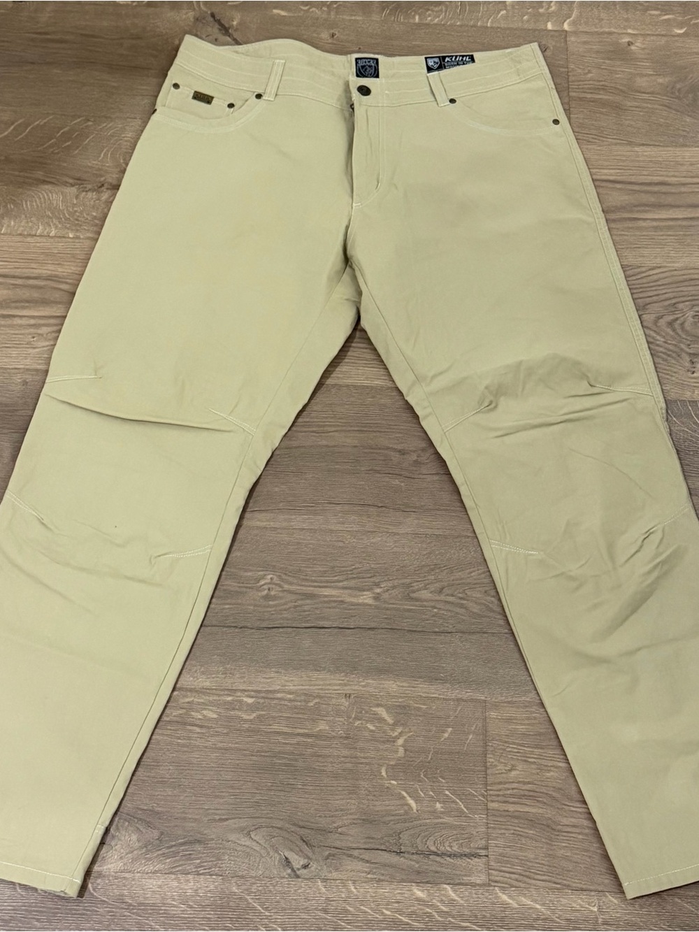 NWOT KÜHL Revolvr Men’s 38x32 Khaki Hiking Utility Pants Vintage Patina Dye